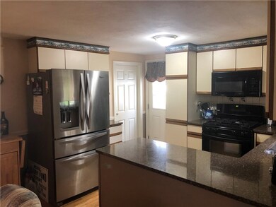 15 Wellspring Dr, Cranston, RI 02920 - photo 3