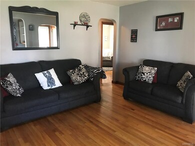 215 Spaulding St, North Tonawanda, NY 14120 - photo 2