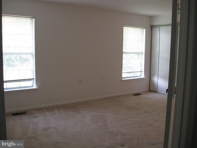 10226 Quiet Pond Terrace, Burke, VA 22015 - photo 7