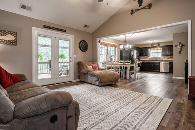 297 Berger Farm Dr, Mount Washington, KY 40047 - photo 4