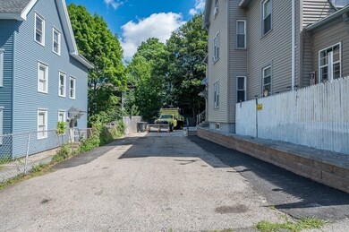 17 Jefferson St, Worcester, MA 01604 - photo 3