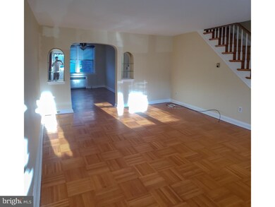 243 N Wycombe Ave, Lansdowne, PA 19050 - photo 2