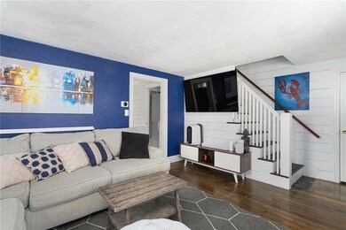 18 N Fair St, Warwick, RI 02888 - photo 4