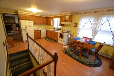 Kitchen with all appliances