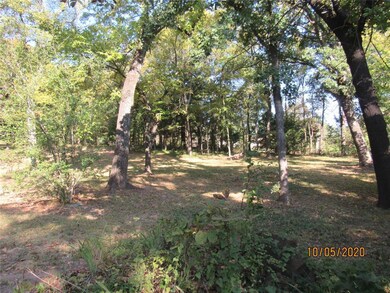 715 S Lillis Ln, Denison, TX 75020 - photo 4