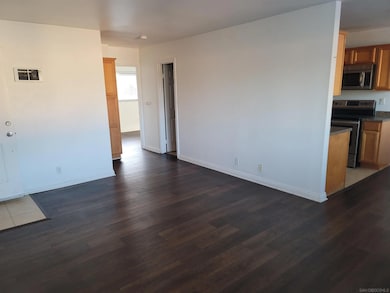 4398 Delta St unit 8, San Diego, CA 92113 - photo 5