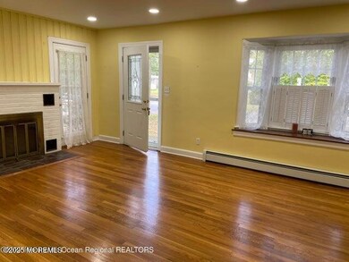 432 Wells Ave, Oakhurst, NJ 07755 - photo 3