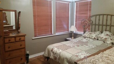 810 S Nebraska Ave, Weslaco, TX 78596 - photo 6