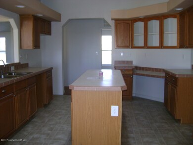 301 Goldenrod Ave, Farmington, NM 87401 - photo 7