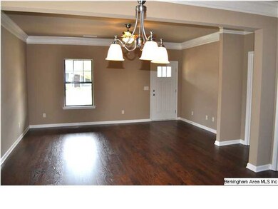 Very open floorplan is perfect for entertaining.