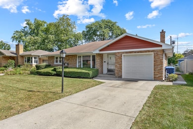 525 Homestead Rd, La Grange Park, IL 60526 - photo 2