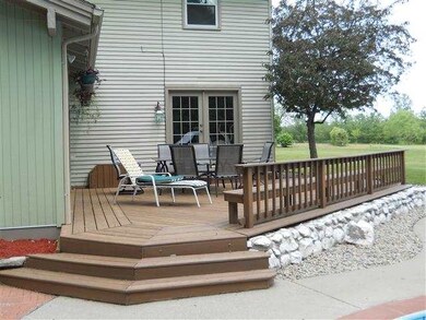 7107 W Maple Grove Rd, Huntington, IN 46750 - photo 5