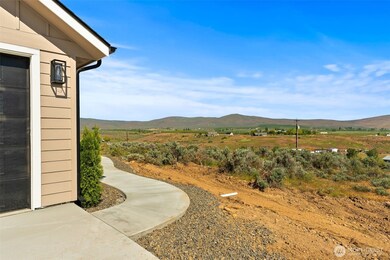 3134 Stone Rd, Yakima, WA 98908 - photo 2