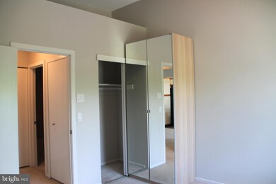 11741 Summerchase Cir unit 1741-E, Reston, VA 20194 - photo 4