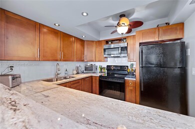 Parker Dorado Condominiums unit 618, Hallandale Beach, FL 33009 - photo 3