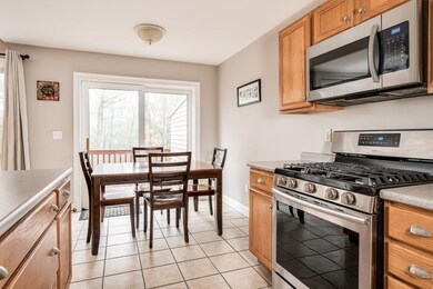 15 Lilac Ln, Newmarket, NH 03857 - photo 5