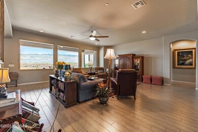 Spacious Great Room