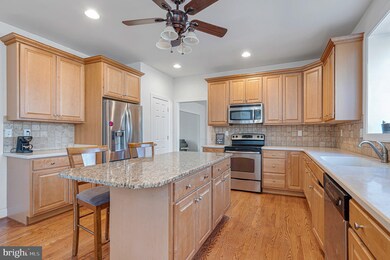 654 Salem Church Rd, Newark, DE 19702 - photo 4