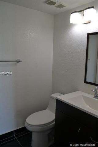 4879 NW 97th Ct unit 4879, Doral, FL 33178 - photo 3