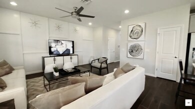 4015 Delta Rose St, Houston, TX 77018 - photo 6