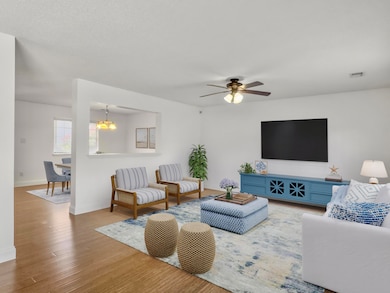 15 Wheatfield Dr, Summerville, SC 29485 - photo 4