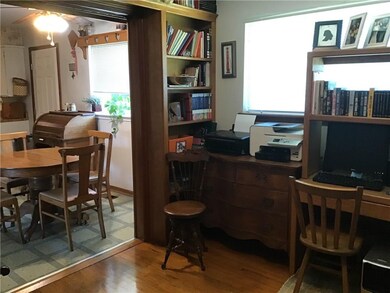 6512 N Grove Ave, Warr Acres, OK 73132 - photo 3