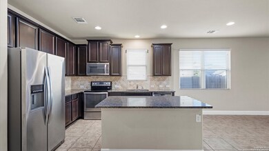 2506 Thunder Gulch, San Antonio, TX 78245 - photo 4