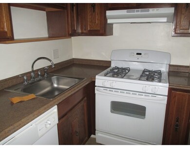 9 Kenmar Dr unit 3, Billerica, MA 01821 - photo 2