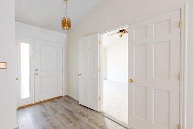 845 N Valley View Dr unit 201, Saint George, UT 84770 - photo 5