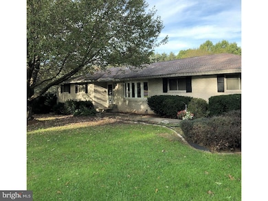 253 Drehersville Rd, Orwigsburg, PA 17961 - photo 2