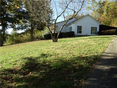 651 Shoal Creek Rd, Goodspring, TN 38460 - photo 2