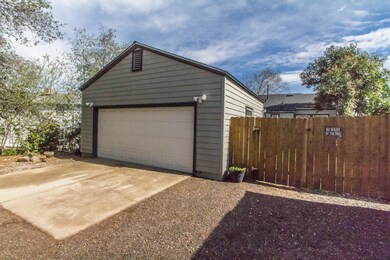 2236 California St, Redding, CA 96001 - photo 2