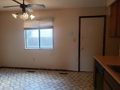 4727 Larkin Dr, Columbus, OH 43231 - photo 4