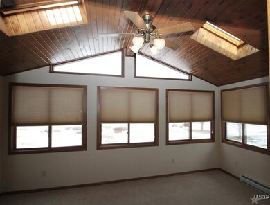 10501 Stellhorn Rd, Fort Wayne, IN 46815 - photo 6