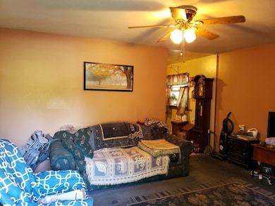 9125 Lantana Dr, Louisville, KY 40229 - photo 5