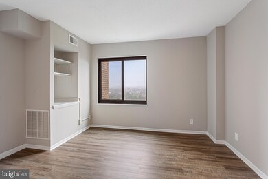 203 Yoakum Pkwy unit 1819, Alexandria, VA 22304 - photo 4