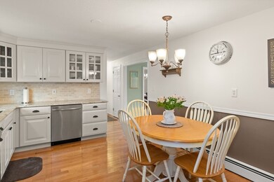 4 Pioneer Cir, Salem, MA 01970 - photo 5