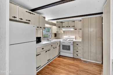 309 Ash St, Corinth, NY 12822 - photo 4