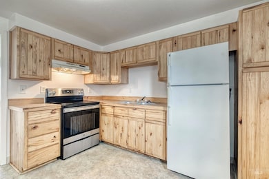 345 NW 7th St, Ontario, OR 97914 - photo 7