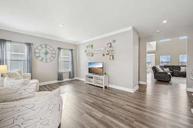 13-web-or-mls-Walker Pointe Dr-013