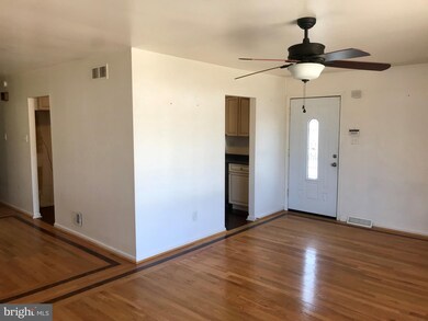 8931 Ashton Rd, Philadelphia, PA 19136 - photo 2