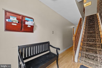 826 S 2nd St unit 3, Philadelphia, PA 19147 - photo 4