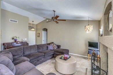 13331 E Boston St, Chandler, AZ 85225 - photo 5