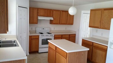 Zane kitchen