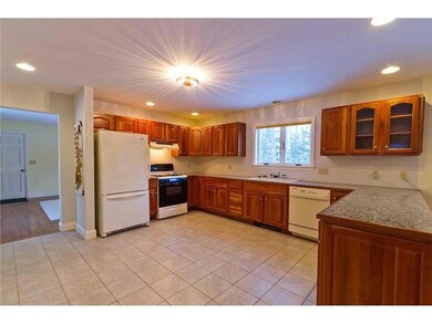 30 Stonehurst Dr, Camden, ME 04843 - photo 5
