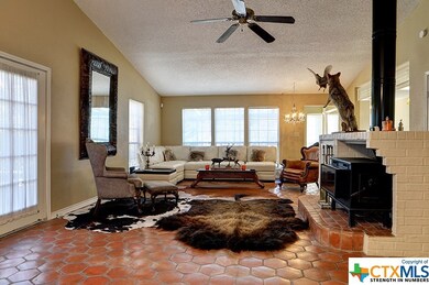 1215 River Acres Dr, New Braunfels, TX 78130 - photo 7