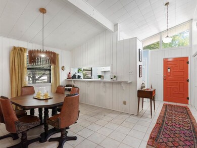 4221 Bay Shore Cir, Granbury, TX 76049 - photo 5