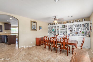 3833 W Hatcher Rd unit 5, Phoenix, AZ 85051 - photo 7