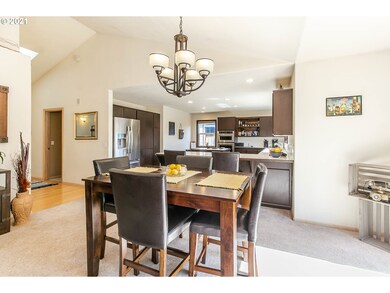 2680 Kalmia St, Eugene, OR 97404 - photo 7