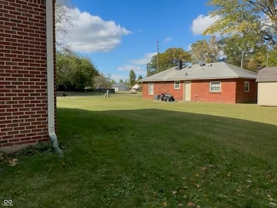 1223 Glenhall Cir, Indianapolis, IN 46241 - photo 2